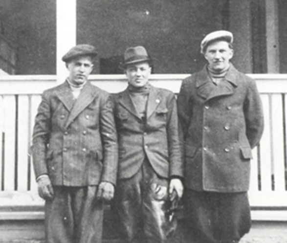 Hannes ja Toivo Santala 1943