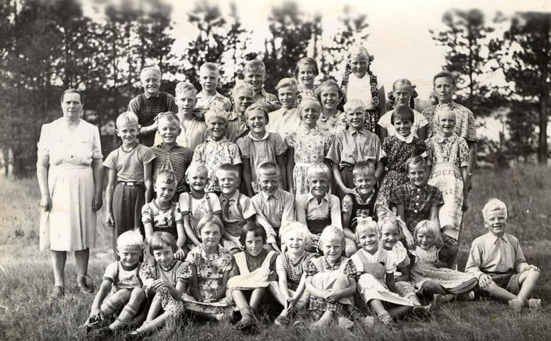 koulukuva ehkä 1954