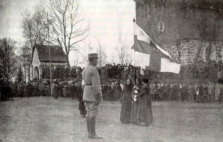 suojeluskunnan lipun luovutus